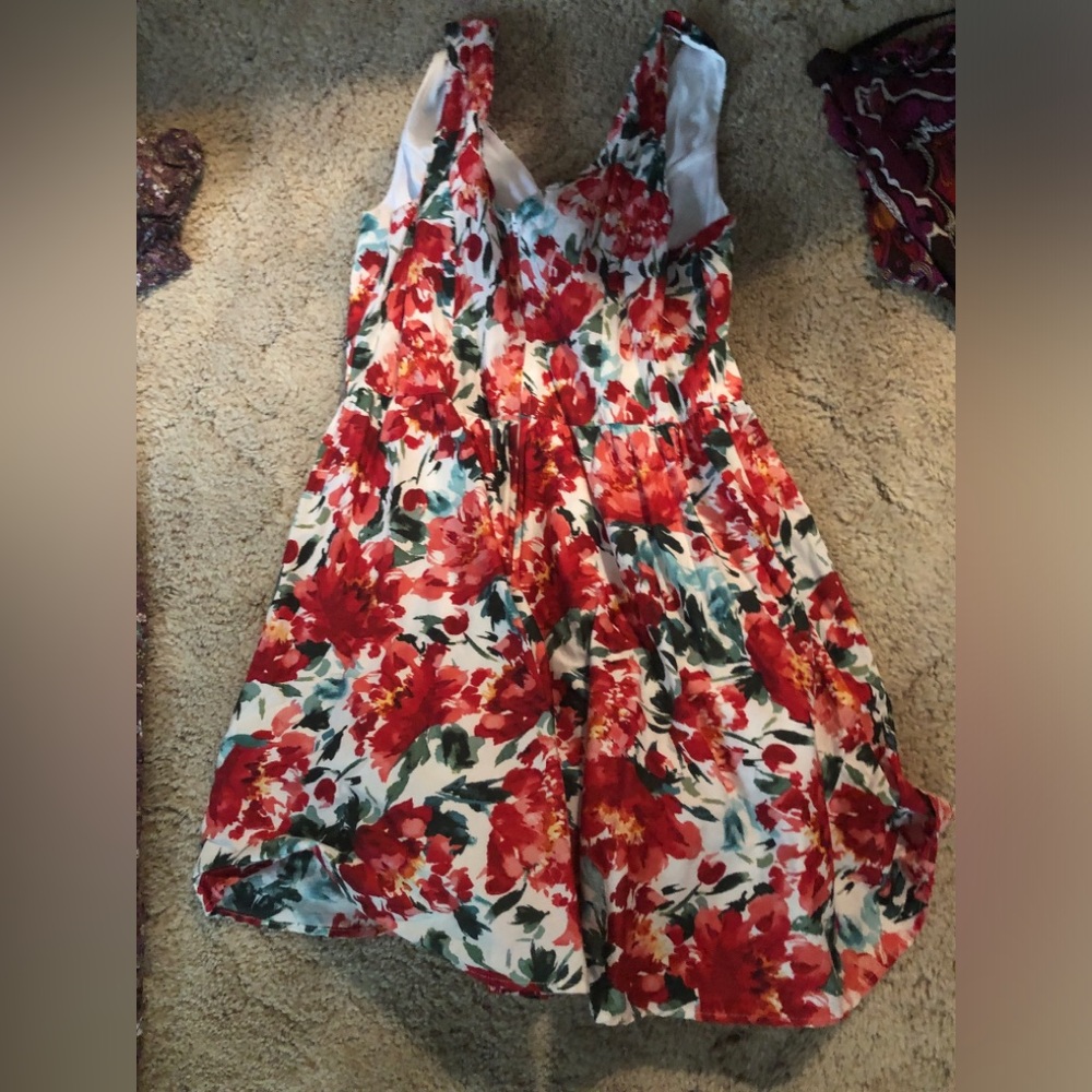 Bailey blue women’s flowery dress